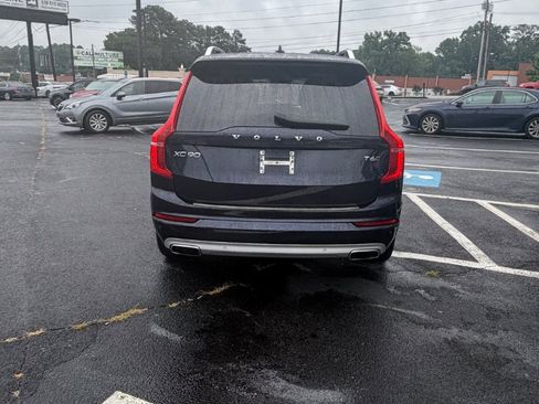 Used 2019 Volvo XC90 T6 Momentum w/ Protection Package Premier AWD/4WD image 6
