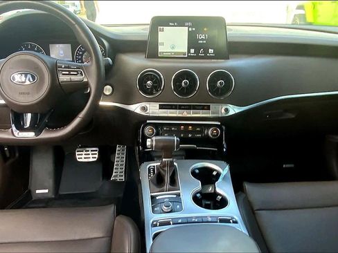 Used 2020 Kia Stinger GT image 15