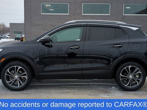 Used 2021 Buick Encore GX Select image 2