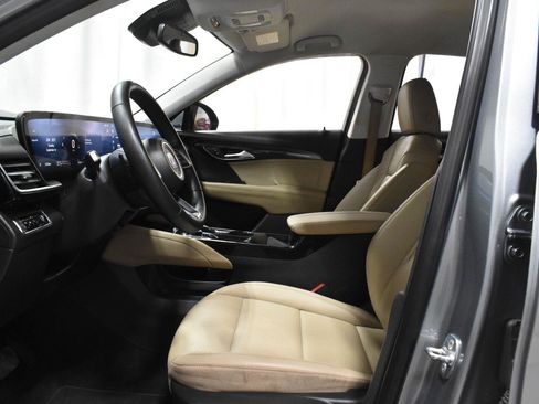 Used 2024 Buick Envision Preferred AWD/4WD image 3