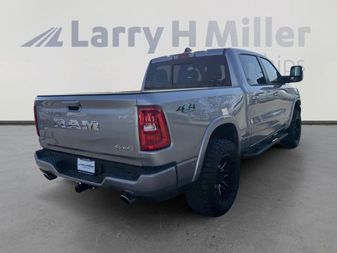 Used 2025 RAM 1500 Laramie w/ Sport Appearance Package image 9