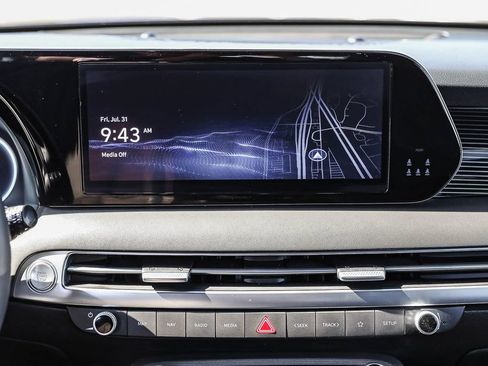 Certified 2025 Hyundai Palisade Calligraphy AWD/4WD image 14