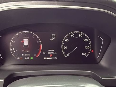 Used 2025 Honda Pilot Touring image 27