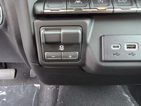 New 2026 Chevrolet Silverado 1500 Custom image 5