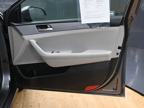 Used 2018 Hyundai Sonata ECO FWD image 36