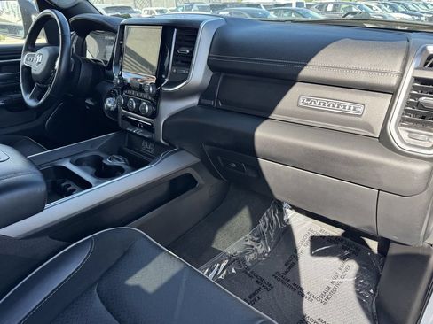 Used 2024 RAM 1500 Laramie AWD/4WD image 9