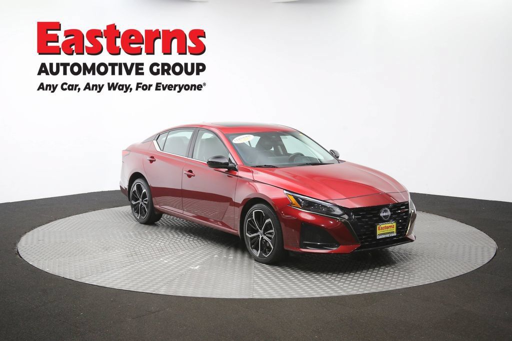 Used 2023 Nissan Altima 2.5 SR w/ SR Premium Package AWD/4WD image 52