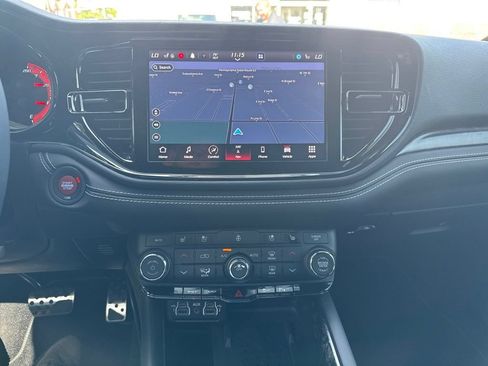 Used 2026 Dodge Durango SRT Hellcat AWD/4WD image 12