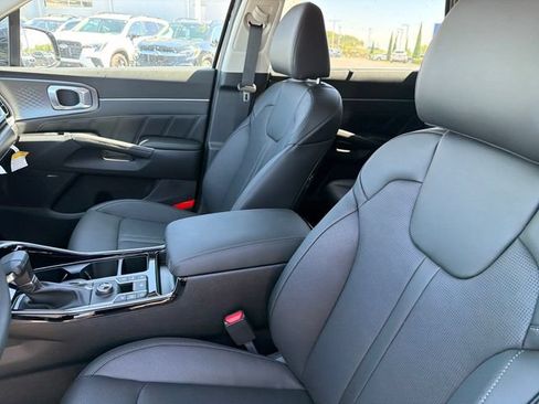 New 2026 Kia Sorento SX FWD image 18