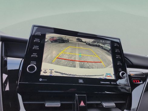 Used 2024 Toyota Camry XLE image 30