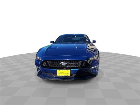 Used 2022 Ford Mustang Premium image 3
