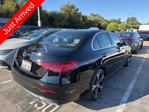 Used 2025 Mercedes-Benz C 300 Sedan image 5