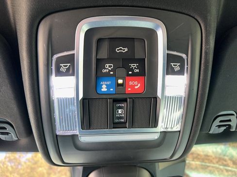Used 2019 RAM 1500 Limited image 24