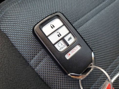 Used 2017 Honda CR-V EX image 28