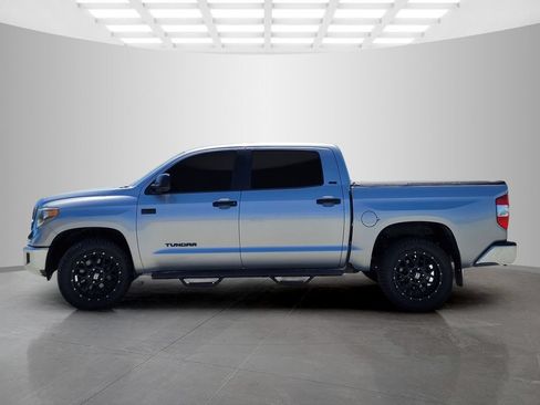 Used 2018 Toyota Tundra SR5 RWD image 7