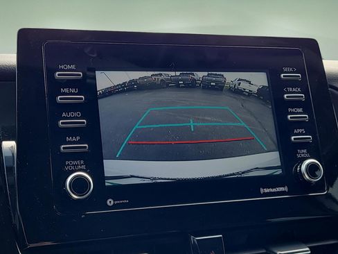 Used 2023 Toyota Camry SE FWD image 19