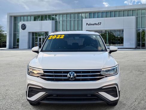 Used 2022 Volkswagen Tiguan S image 2