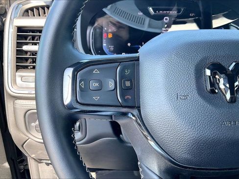 Used 2024 RAM 3500 Limited image 18