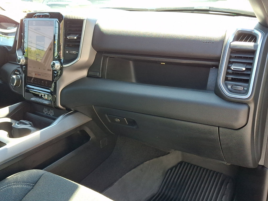 Used 2025 RAM 1500 Big Horn AWD/4WD image 12