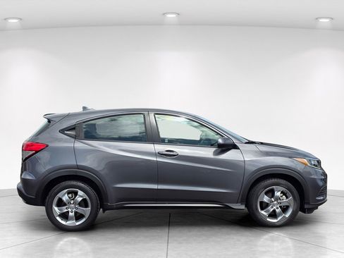 Used 2022 Honda HR-V LX image 6