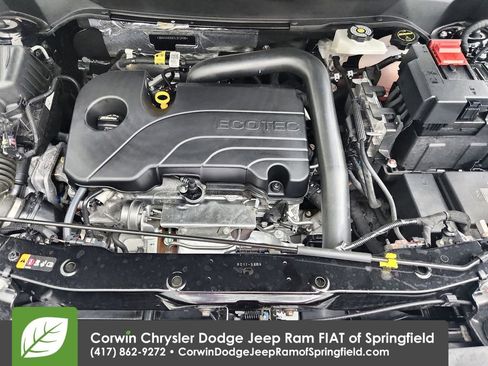Used 2026 Chevrolet Equinox LT FWD image 32