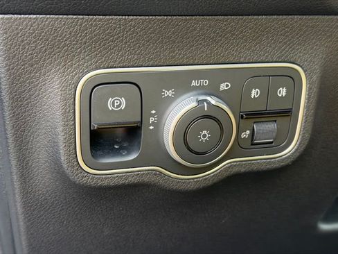 Certified 2026 Mercedes-Benz GLB 250 image 19