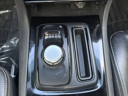 Used 2023 Chrysler 300 S image 16