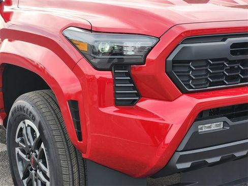 New 2026 Toyota Tacoma TRD Sport image 6