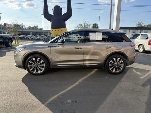 Used 2020 Lincoln Corsair Reserve w/ Equipment Group 201A image 3