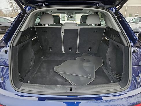 Used 2022 Audi Q5 2.0T Premium w/ Convenience Package image 29