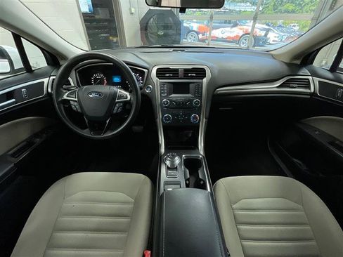 Used 2018 Ford Fusion S FWD image 20