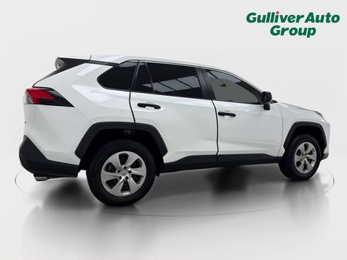 Used 2023 Toyota RAV4 LE FWD image 9
