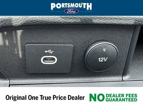 New 2025 Ford Transit 150 148 Medium Roof AWD image 22