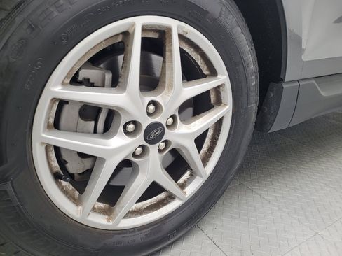 Used 2024 Ford Edge SEL image 31