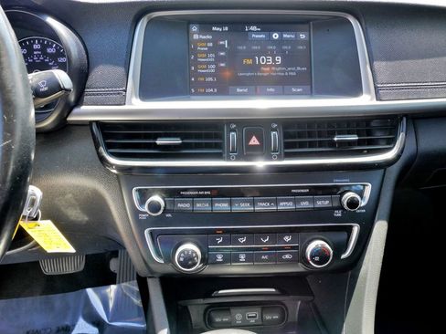 Used 2018 Kia Optima S FWD image 27