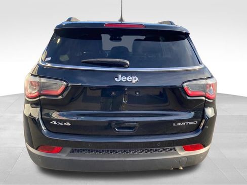 Used 2018 Jeep Compass Limited w/ Navigation Group AWD/4WD image 5