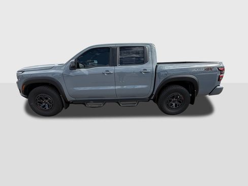 New 2026 Nissan Frontier PRO-4X w/ Pro-4x Convenience Package image 2