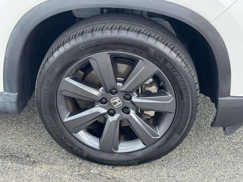 Used 2023 Honda Pilot Sport image 8