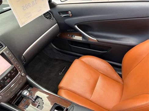 Used 2013 Lexus IS 250C image 20