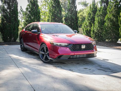 New 2026 Honda Accord SE image 2
