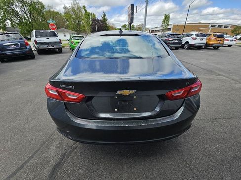 Used 2016 Chevrolet Malibu LT FWD image 9