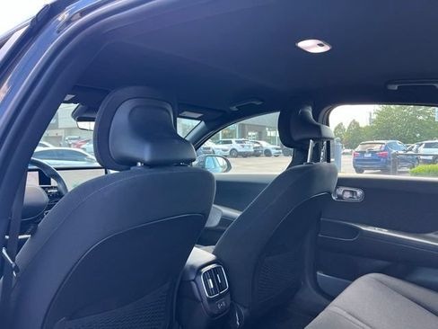 Used 2023 Hyundai Ioniq 6 SE AWD/4WD image 9
