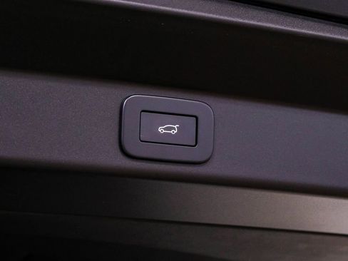 Used 2024 Land Rover Range Rover Sport Dynamic SE image 51