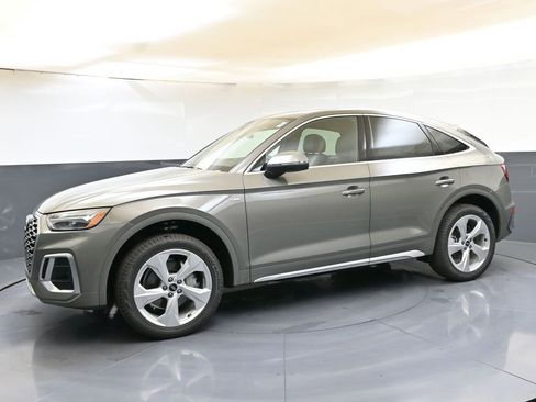 Certified 2025 Audi Q5 2.0T Premium Plus w/ Premium Plus Package image 2