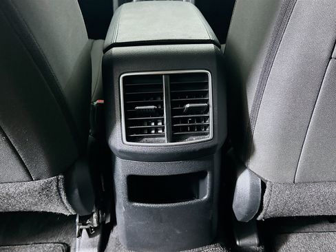 Used 2025 Kia Sportage LX FWD image 26