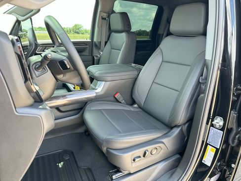 New 2026 Chevrolet Silverado 3500 LTZ w/ LTZ Premium Texas Edition AWD/4WD image 11