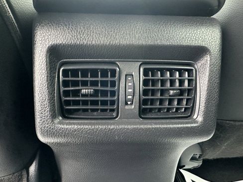 Used 2023 Toyota Camry XSE image 14