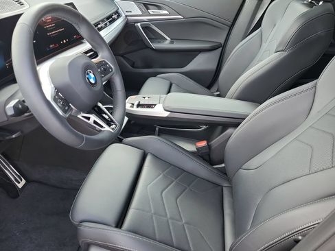 Used 2025 BMW X1 xDrive28i w/ Premium Package AWD/4WD image 7