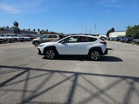 Certified 2025 Subaru Crosstrek 2.0i Premium image 4