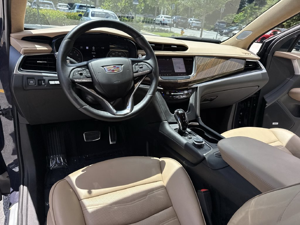Used 2024 Cadillac XT6 Sport w/ Platinum Package AWD/4WD image 35
